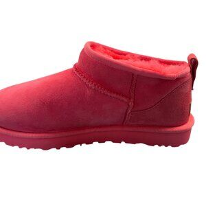 *NEW* Ugg Ultra Mini Booties - Size 11